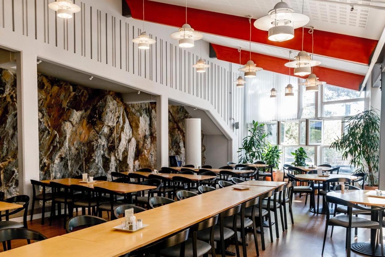 Hotell Moerby - Danderyd Hospital ภายนอก รูปภาพ