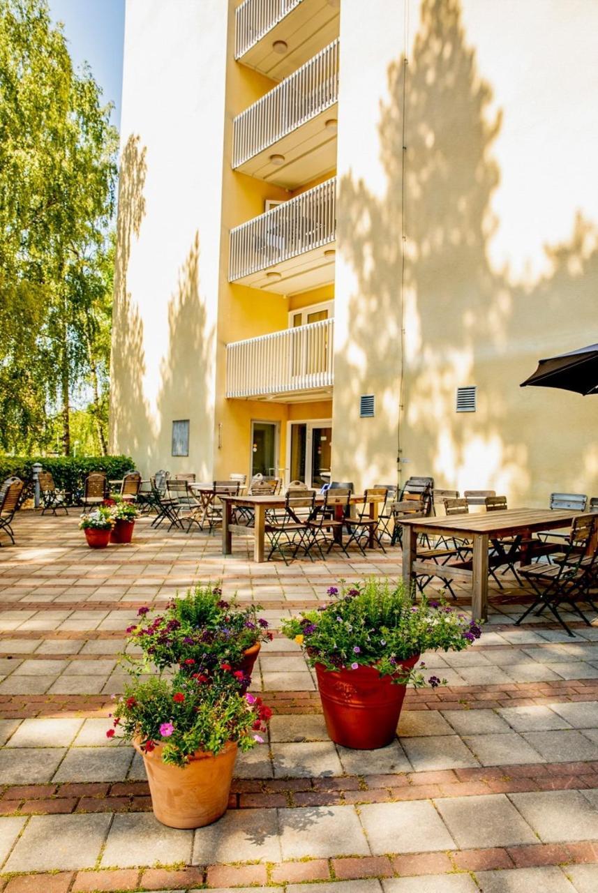 Hotell Moerby - Danderyd Hospital ภายนอก รูปภาพ
